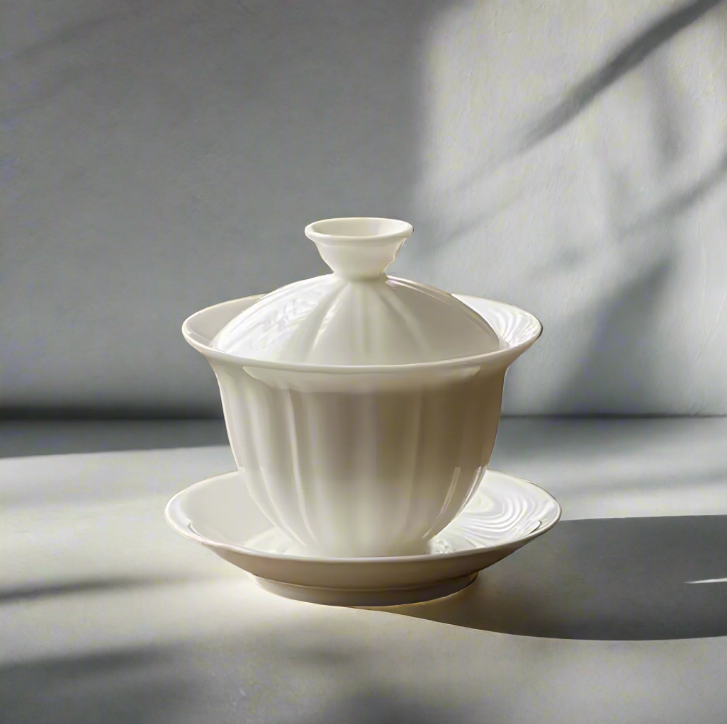 Gaiwan z białego porcelituя