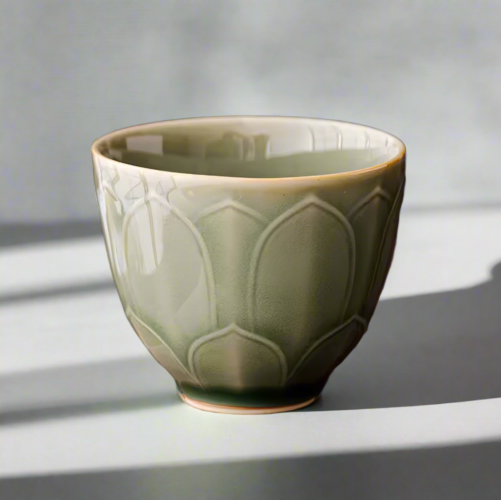 Czarka Yue Celadon Lotos