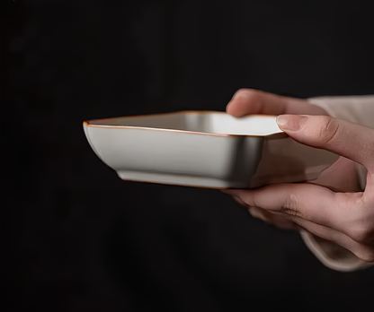 Kwadratowy podstawek z porcelany Ru Kiln